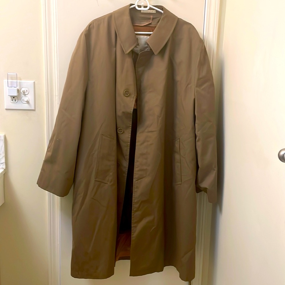 Misty Harbor Gold/ brown men winter jacket with fur inside lining for warmth.